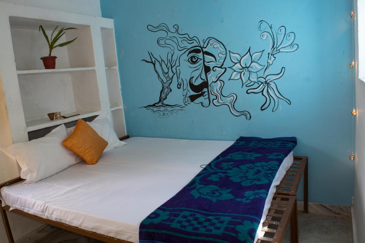 12 Monks Backpackers Community Hostel Pushkar Exterior photo
