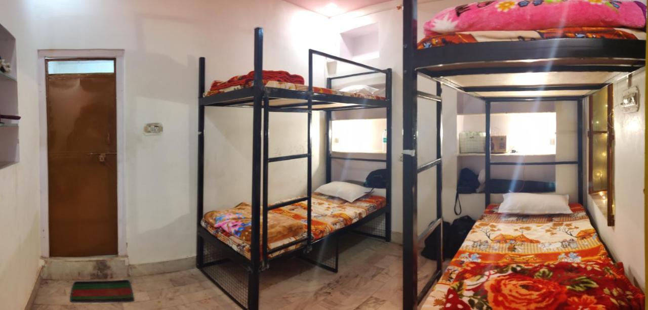 12 Monks Backpackers Community Hostel Pushkar Exterior photo
